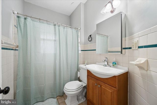 901 DEWEY AVE, Hagerstown, MD 21742