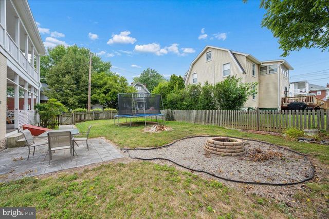 901 DEWEY AVE, Hagerstown, MD 21742