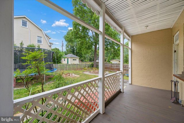 901 DEWEY AVE, Hagerstown, MD 21742