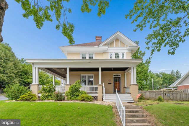 901 DEWEY AVE, Hagerstown, MD 21742
