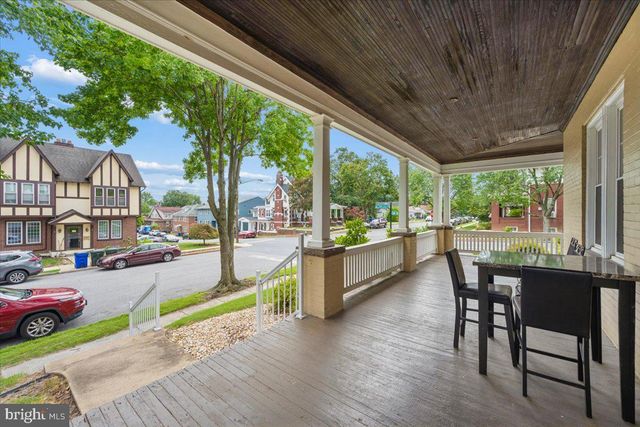 901 DEWEY AVE, Hagerstown, MD 21742