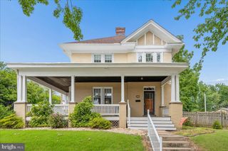 901 DEWEY AVE, Hagerstown, MD 21742