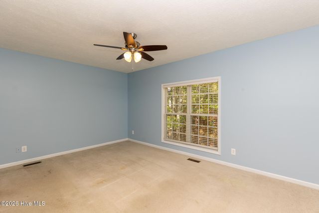 142 Overlook Drive, West End, NC 27376