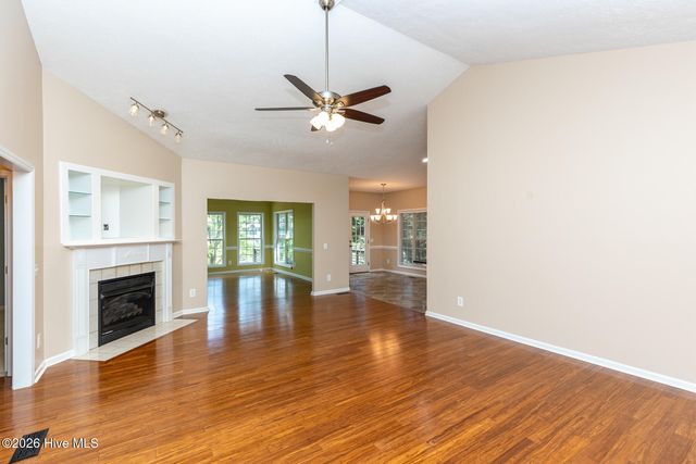 142 Overlook Drive, West End, NC 27376