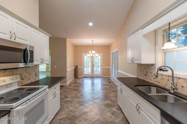 142 Overlook Drive, West End, NC 27376