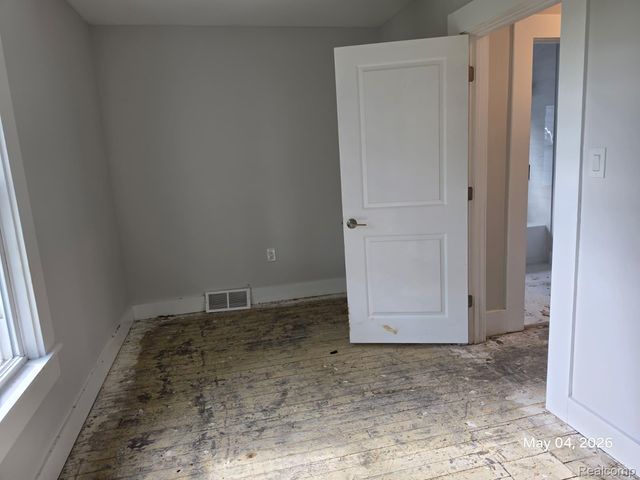3443 Saint Clair Street, Detroit, MI 48214