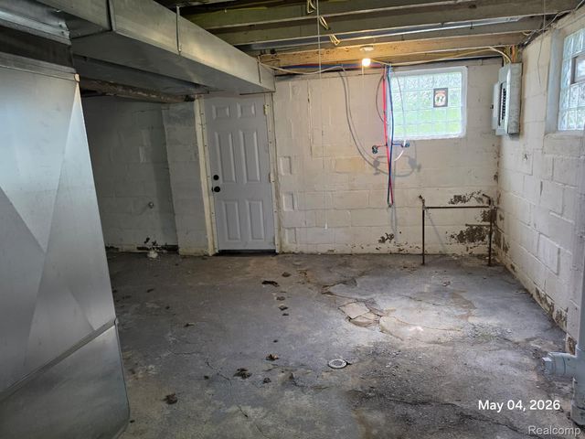 3443 Saint Clair Street, Detroit, MI 48214