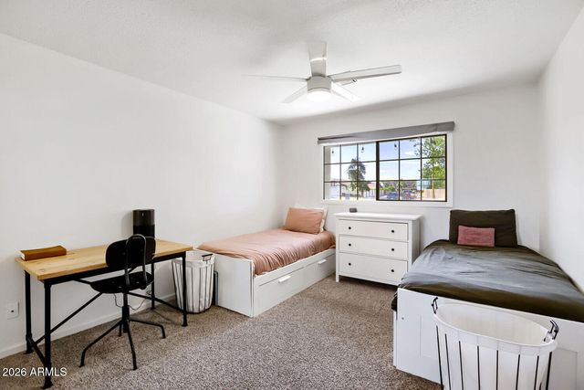 4111 W PARADISE Lane, Phoenix, AZ 85053