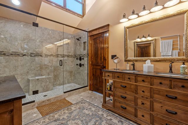 260 Lakeside Lodge Lane, Spring City, TN 37381