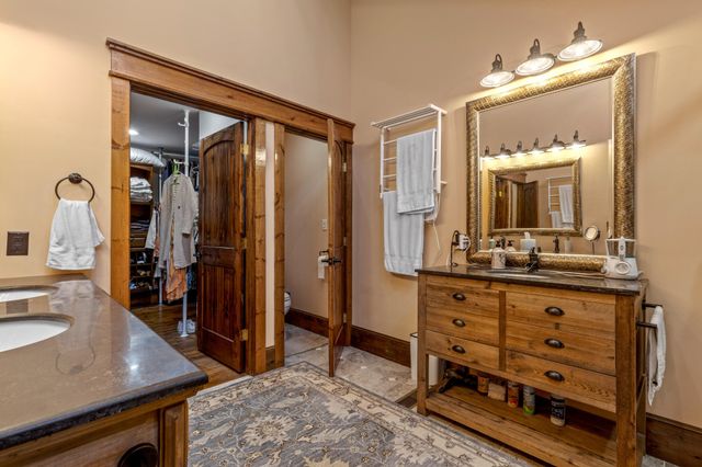 260 Lakeside Lodge Lane, Spring City, TN 37381