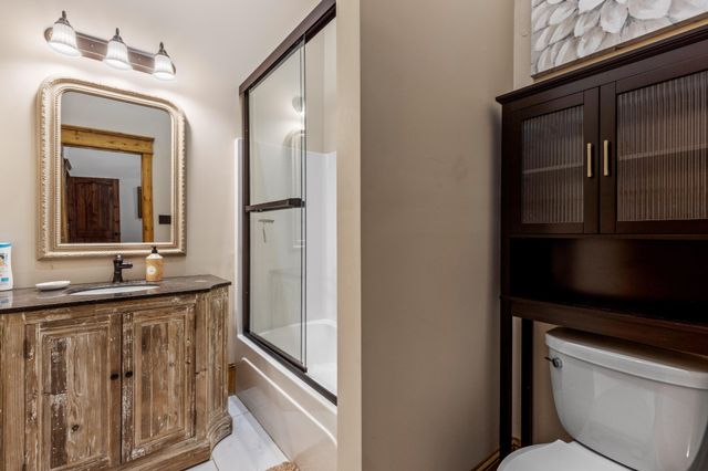 260 Lakeside Lodge Lane, Spring City, TN 37381