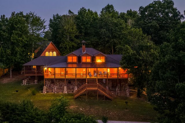 260 Lakeside Lodge Lane, Spring City, TN 37381
