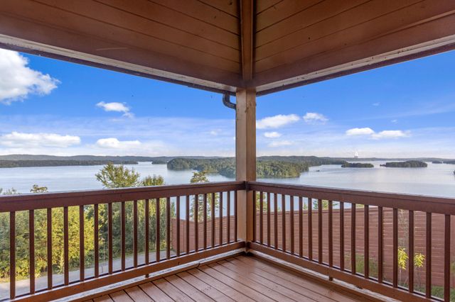 260 Lakeside Lodge Lane, Spring City, TN 37381