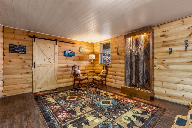 260 Lakeside Lodge Lane, Spring City, TN 37381