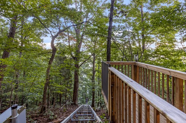 260 Lakeside Lodge Lane, Spring City, TN 37381