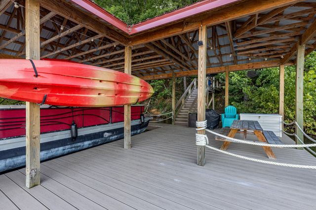 260 Lakeside Lodge Lane, Spring City, TN 37381