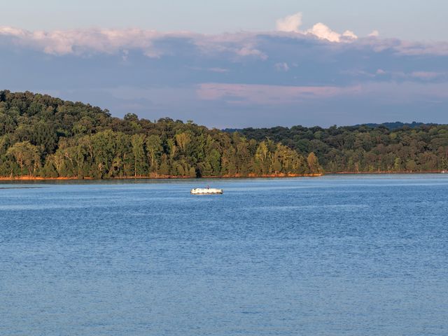 260 Lakeside Lodge Lane, Spring City, TN 37381
