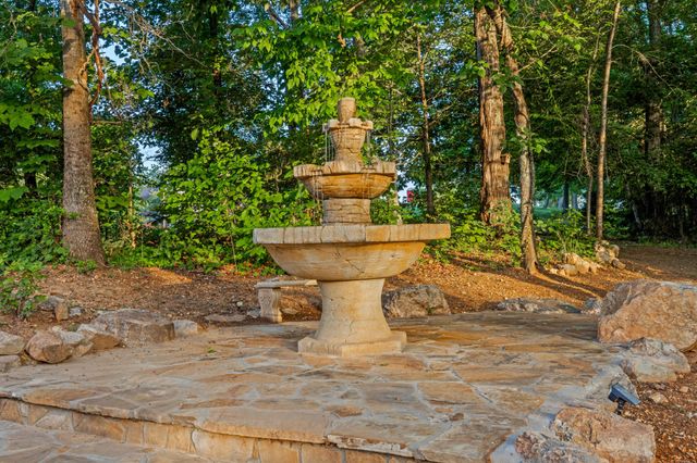 260 Lakeside Lodge Lane, Spring City, TN 37381