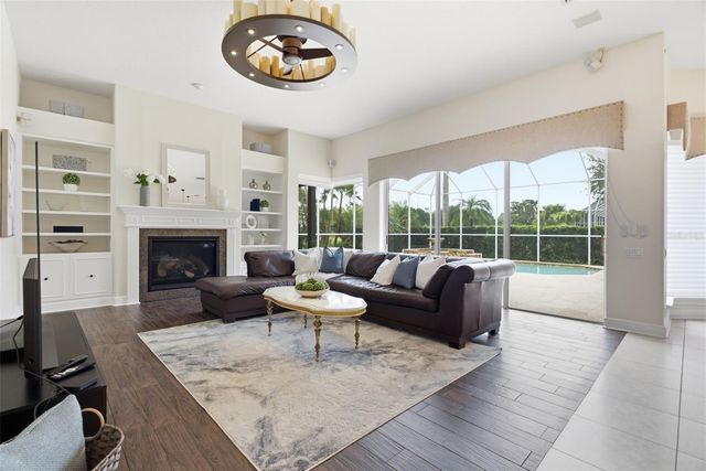 18655 AVENUE CAPRI, Lutz, FL 33558