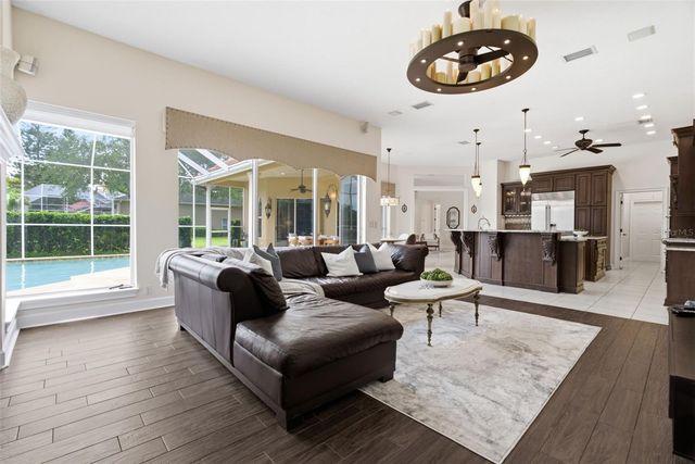 18655 AVENUE CAPRI, Lutz, FL 33558
