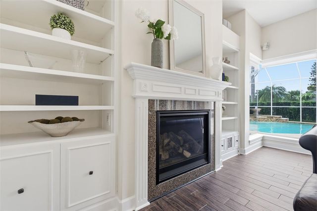 18655 AVENUE CAPRI, Lutz, FL 33558