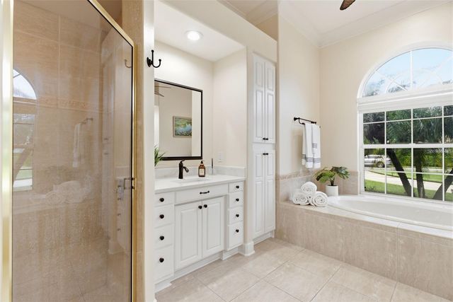 18655 AVENUE CAPRI, Lutz, FL 33558