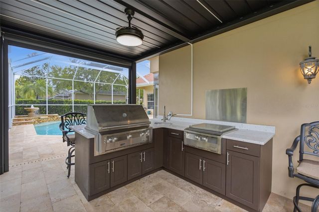 18655 AVENUE CAPRI, Lutz, FL 33558