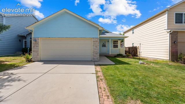 6020 Fossil Drive, Colorado Springs, CO 80923