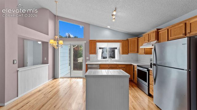 6020 Fossil Drive, Colorado Springs, CO 80923