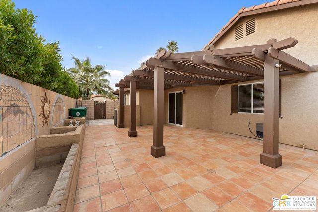 39850 Regency Way, Palm Desert, CA 92211