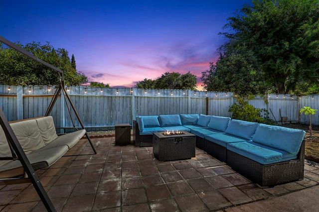 1136 Kensington Ln, Lincoln, CA 95648