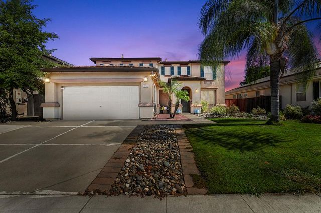 1136 Kensington Ln, Lincoln, CA 95648