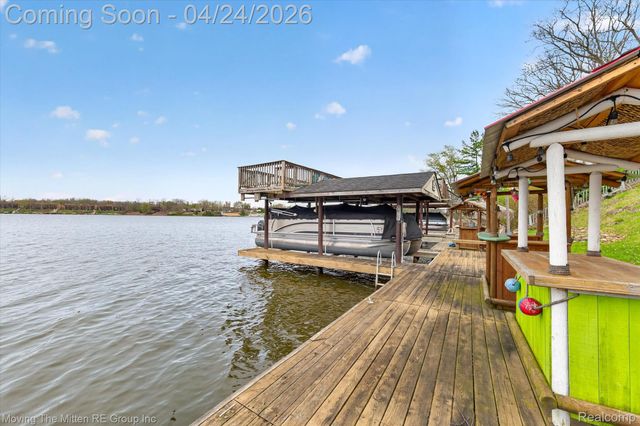 48470 Ormond Drive, Van Buren Charter Township, MI 48111