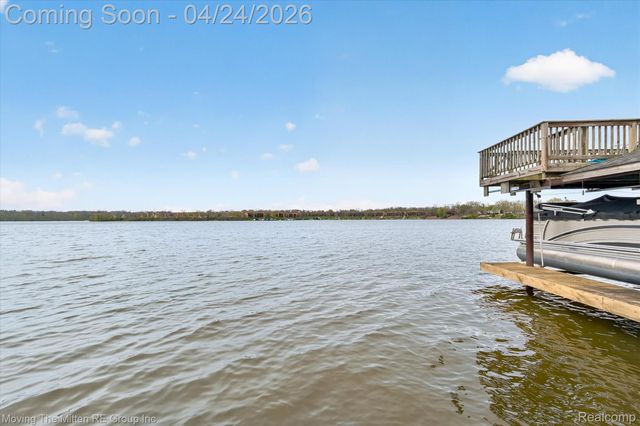 48470 Ormond Drive, Van Buren Charter Township, MI 48111