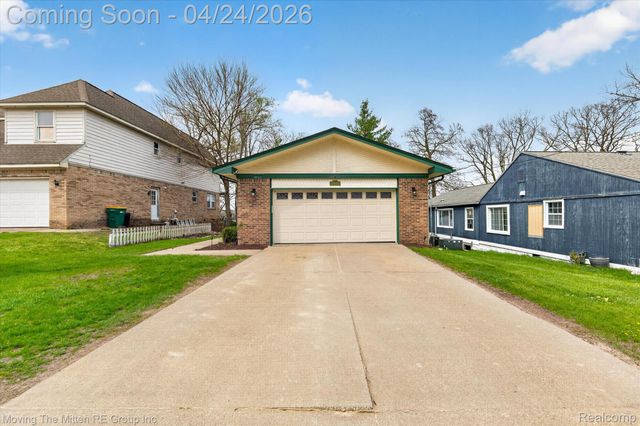 48470 Ormond Drive, Van Buren Charter Township, MI 48111