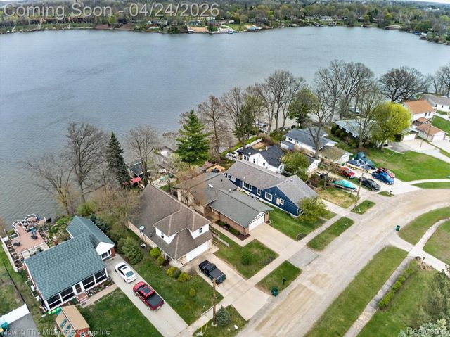48470 Ormond Drive, Van Buren Charter Township, MI 48111