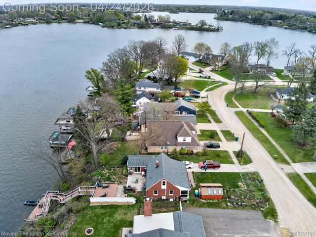 48470 Ormond Drive, Van Buren Charter Township, MI 48111