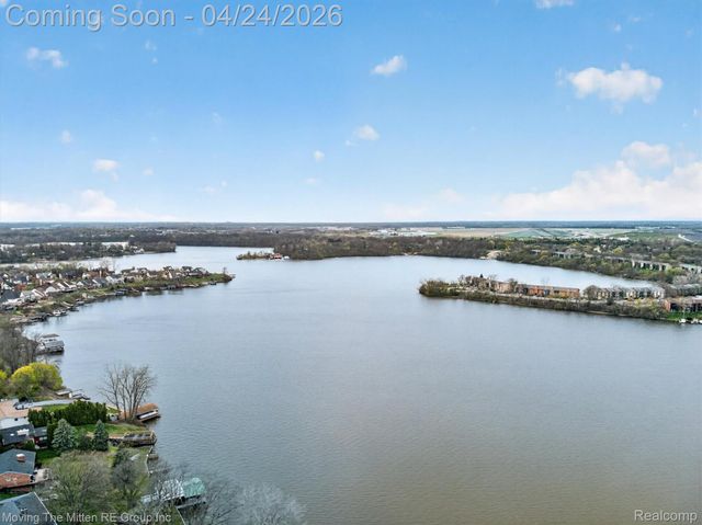 48470 Ormond Drive, Van Buren Charter Township, MI 48111