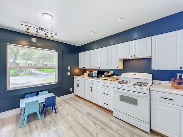 719 CHEROKEE CIRCLE, Sanford, FL 32773