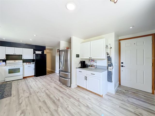 719 CHEROKEE CIRCLE, Sanford, FL 32773