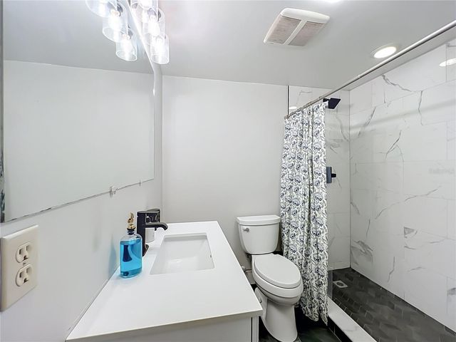 719 CHEROKEE CIRCLE, Sanford, FL 32773