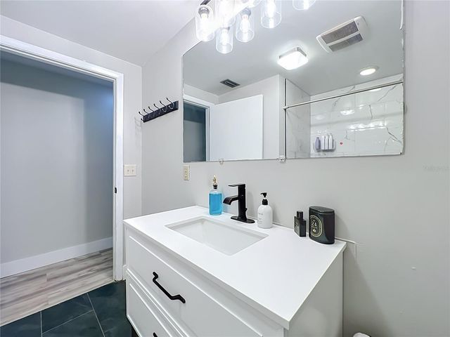 719 CHEROKEE CIRCLE, Sanford, FL 32773