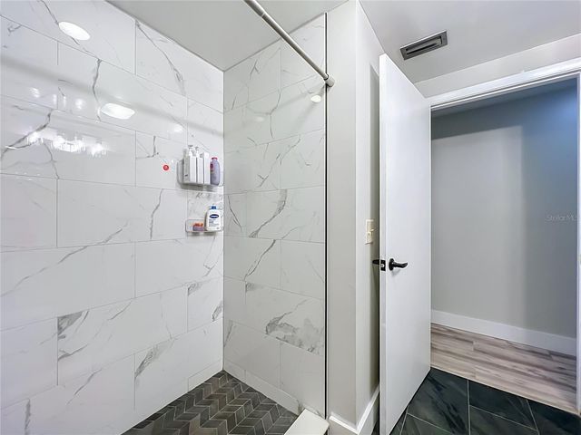 719 CHEROKEE CIRCLE, Sanford, FL 32773