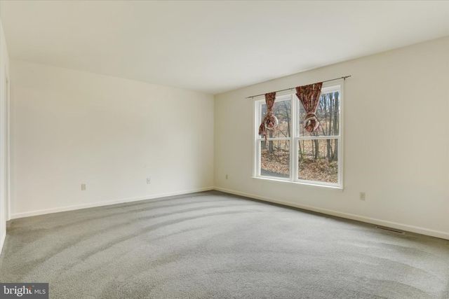 576 KELKER ST, Oberlin, PA 17113
