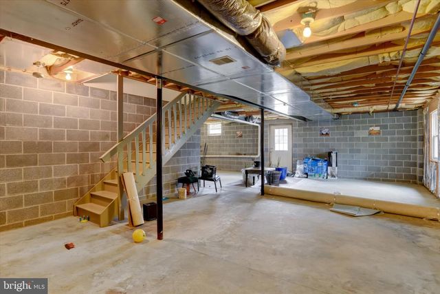 576 KELKER ST, Oberlin, PA 17113