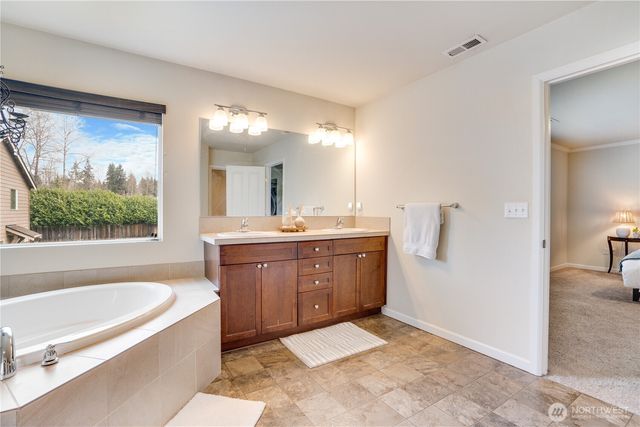 17109 83rd Avenue Ct E, Puyallup, WA 98375