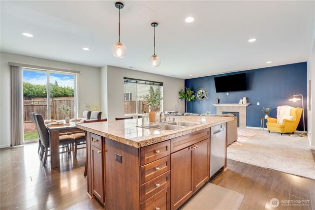 17109 83rd Avenue Ct E, Puyallup, WA 98375