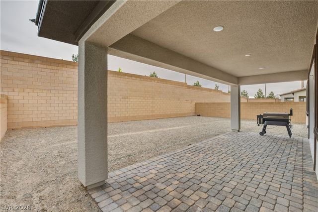 8401 Waterwood Street, Las Vegas, NV 89166