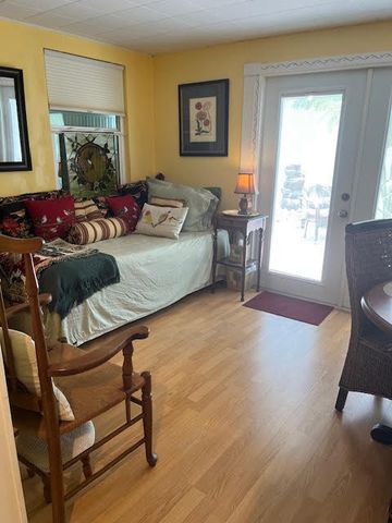 1180 NE Crescent Street, Jensen Beach, FL 34957