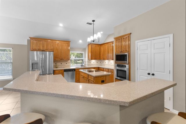 6315 Fannin Drive, Arlington, TX 76001